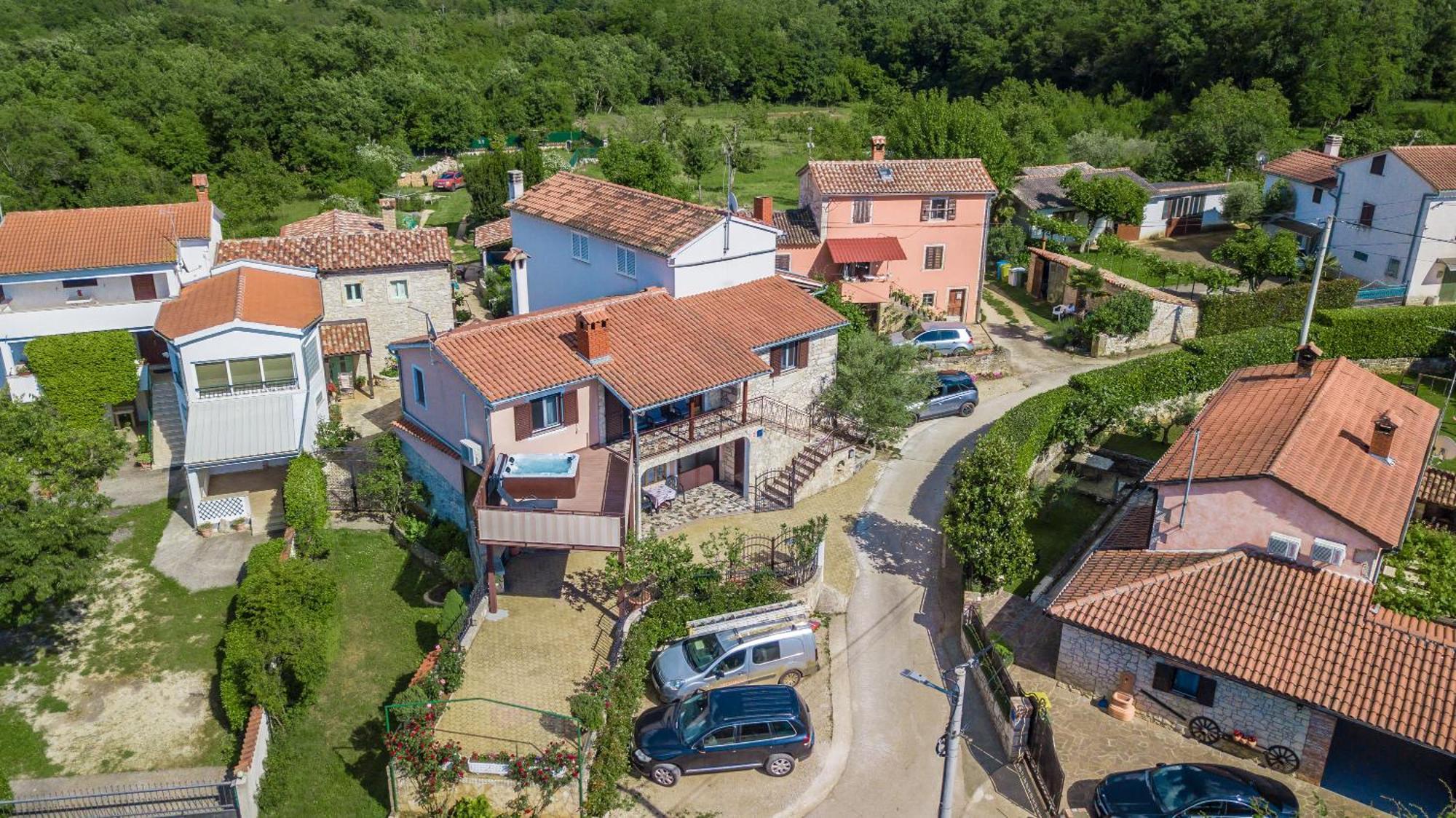 Villa Michelle Karojba Esterno foto