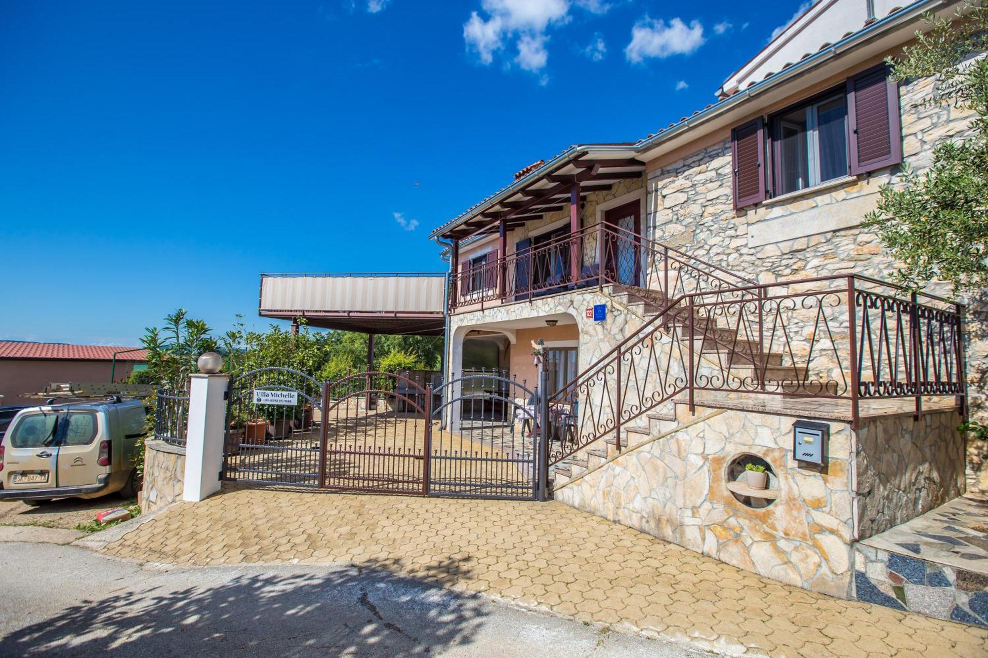 Villa Michelle Karojba Esterno foto
