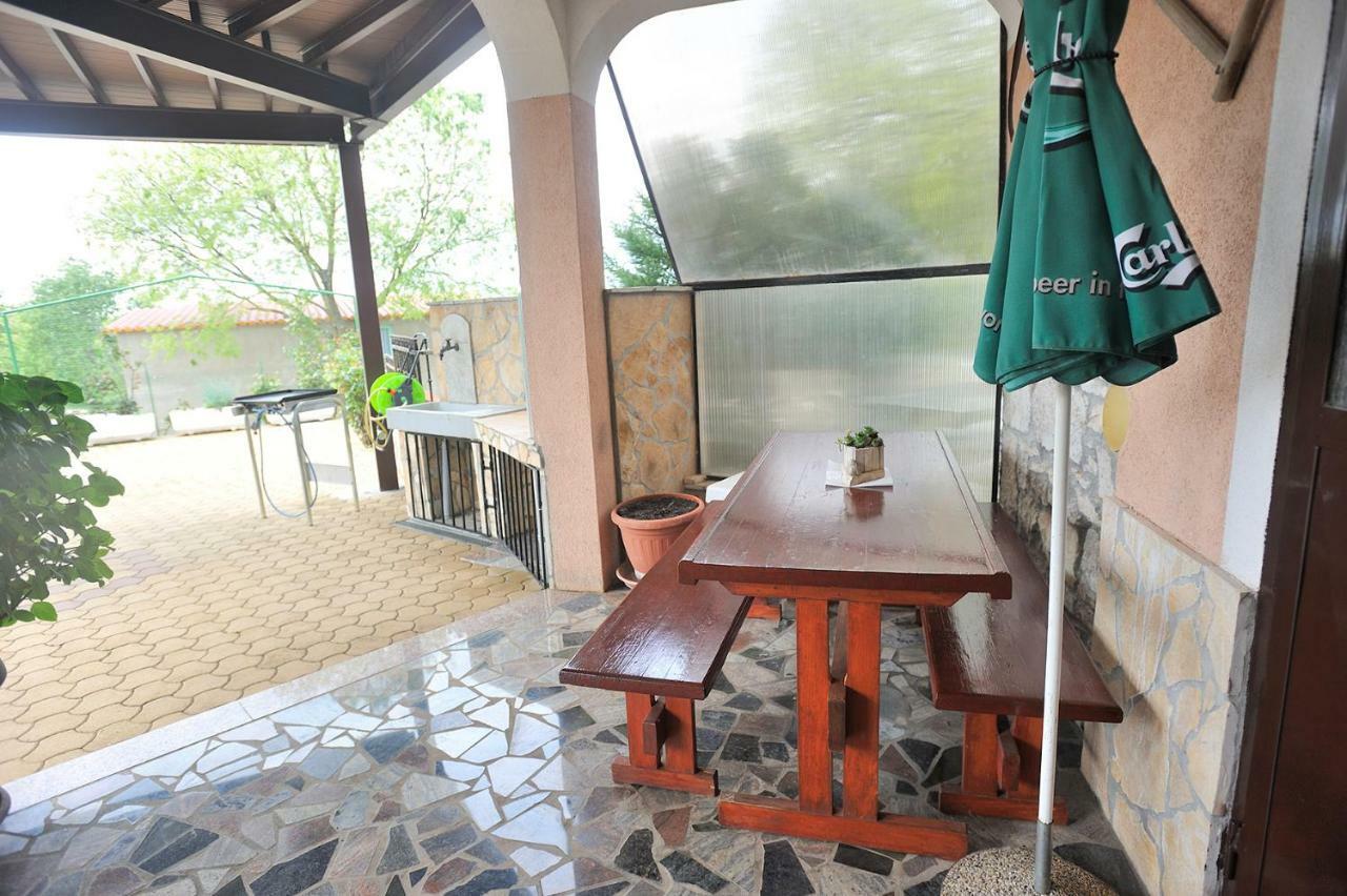 Villa Michelle Karojba Esterno foto